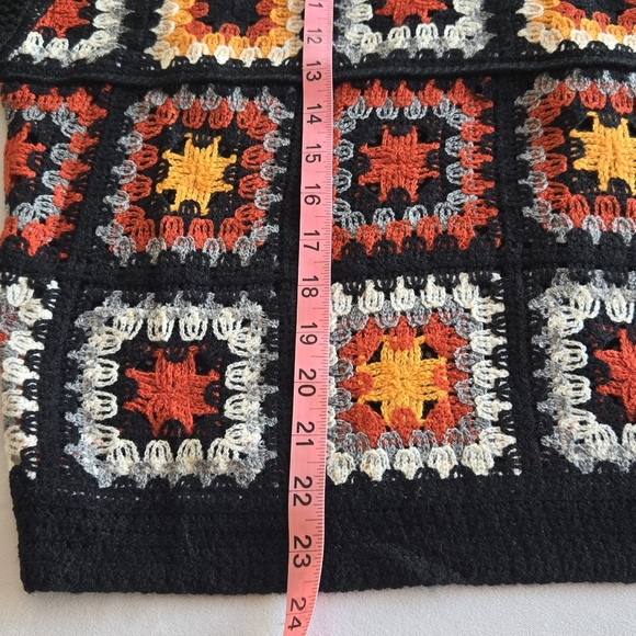 🏷️BiBi Crochet Patchwork Top Granny Square Open Knit Pullover Long Sleeve LG - Picture 10 of 12